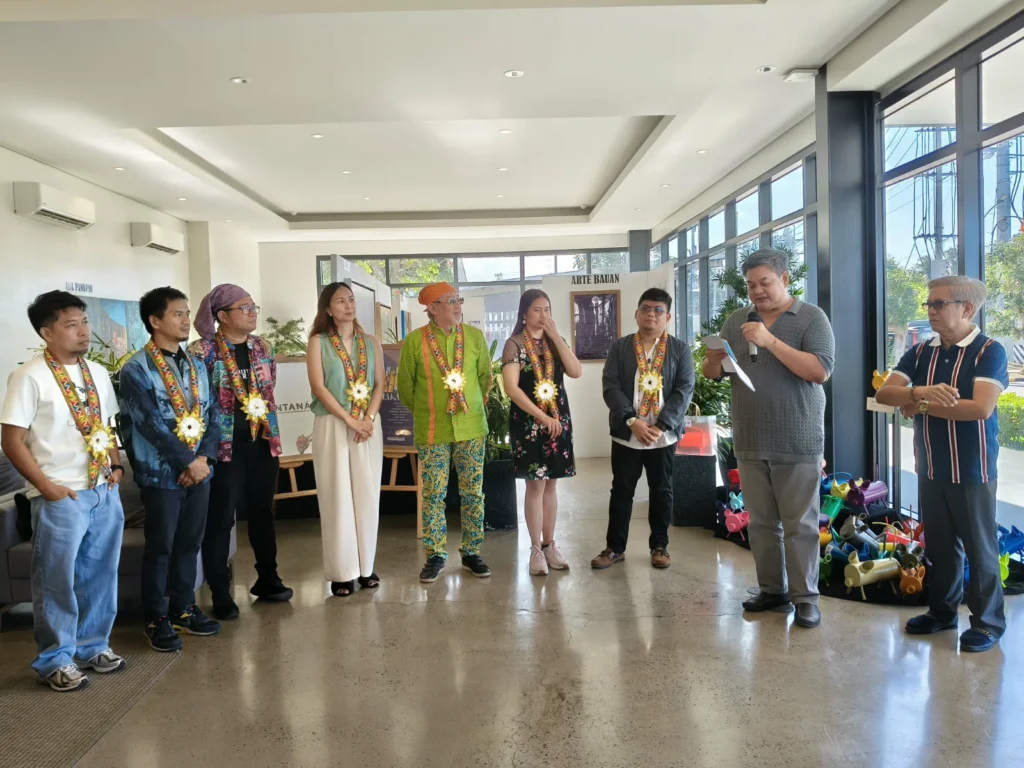 4054b1a4 c105 4366 8f46 fa715fa264f3