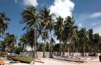 Boats along a Tingloy beach